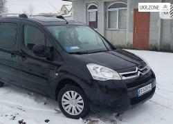 Компактвэн Citroen Berlingo 2010 в Староконстантинове