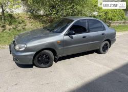 Седан Daewoo Lanos I 2002 в Киеве