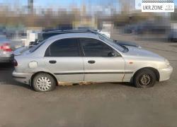 Седан Daewoo Lanos I 2004 в Киеве