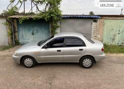 Седан Daewoo Sens I 2002 в Кривом Роге