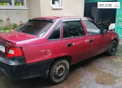 Седан Daewoo Nexia I Рестайлинг 2010 в Мостиске