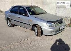 Седан Daewoo Lanos I 2003 у Львові