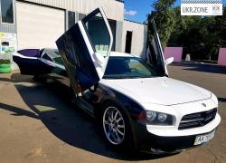 Седан Dodge Charger V (LX) 2008 в Киеве