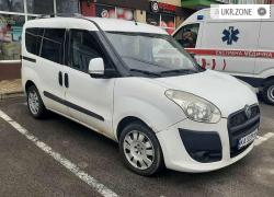 Компактвэн Fiat Doblo 2011 в Киеве