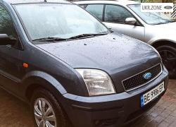 Хэтчбек 5 дверей Ford Fusion I 2004 в Одессе