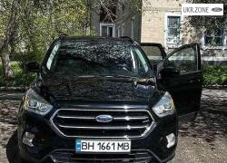 Внедорожник 5 дверей Ford Escape III Рестайлинг 2016 в Доброполье