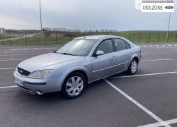 Лифтбек Ford Mondeo III 2002 в Ровно