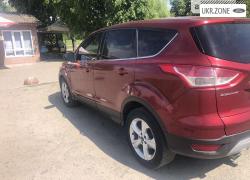 Внедорожник 5 дверей Ford Escape III 2014 в Сумах
