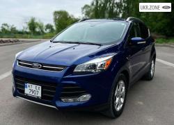 Внедорожник 5 дверей Ford Escape 2015 в Бурштыне