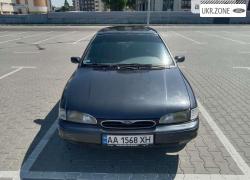 Лифтбек Ford Mondeo 1994 в Киеве