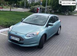 Хэтчбек 5 дверей Ford Focus III 2012 в Днепре