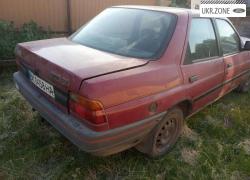 Седан Ford Orion III 1991 в Сарнах