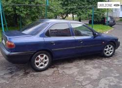 Седан Ford Mondeo I 1993 у Сокалі