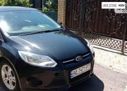 Седан Ford Focus 2014 в Кривом Роге