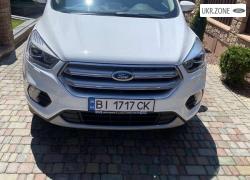 Позашляховик 5 дверей Ford Kuga II Рестайлінг 2017 у Полтаві