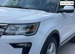 Внедорожник 5 дверей Ford Explorer V Рестайлинг 2 2018 в Сквире