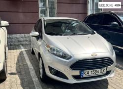 Седан Ford Fiesta VI (Mk6) Рестайлинг 2015 в Киеве
