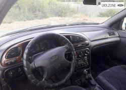 Седан Ford Mondeo 1996 в Надворной