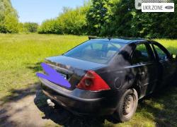 Седан Ford Mondeo III Рестайлинг 2004 в Сумах