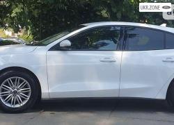 Хэтчбек 5 дверей Ford Focus 2019 в Киеве