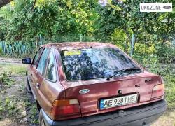 Седан Ford Escort V Рестайлинг 1991 в Кривом Роге