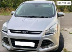 Внедорожник 5 дверей Ford Escape III 2013 в Ровно