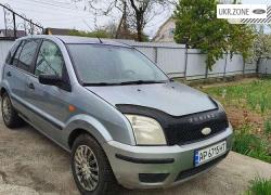 Хэтчбек 5 дверей Ford Fusion 2005 в Гайсине
