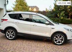 Внедорожник 5 дверей Ford Escape III Рестайлинг 2016 в Луцке