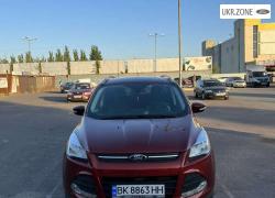 Внедорожник 5 дверей Ford Escape 2015 в Ровно