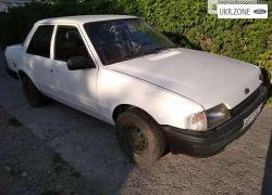 Седан Ford Orion 1986 в Днепре