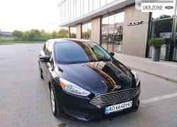 Хэтчбек 5 дверей Ford Focus 2015 в Ужгороде