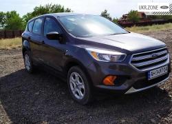 Внедорожник 5 дверей Ford Escape III Рестайлинг 2016 в Черкассах