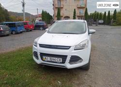Внедорожник 5 дверей Ford Kuga II 2016 в Прилуках