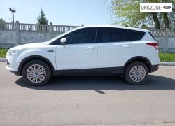 Внедорожник 5 дверей Ford Kuga II 2016 в Прилуках