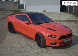 Купе Ford Mustang 2014 в Долине