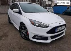 Хэтчбек 5 дверей Ford Focus III Рестайлинг 2017 в Киеве