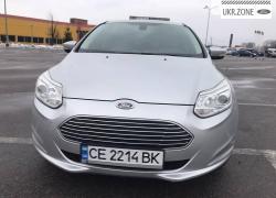 Хэтчбек 5 дверей Ford Focus III 2012 в Черновцах