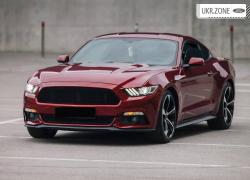 Купе Ford Mustang 2014 у Києві