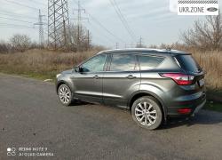 Внедорожник 5 дверей Ford Escape III Рестайлинг 2017 в Змиёве