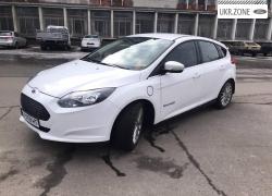 Хэтчбек 5 дверей Ford Focus III 2013 в Черкассах