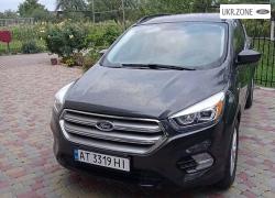 Внедорожник 5 дверей Ford Escape III Рестайлинг 2017 в Ивано-Франковске