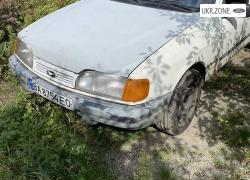 Универсал 5 дверей Ford Sierra I 1986 в Кропивни́цком