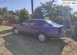 Хэтчбек 5 дверей Ford Scorpio I 1989 в Новоселице