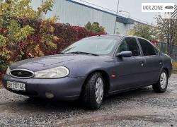 Лифтбек Ford Mondeo 1996 в Сумах