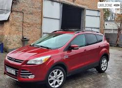 Внедорожник 5 дверей Ford Escape III 2013 в Черкассах