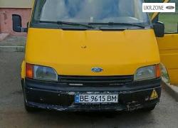 Ford Transit Courier 1993 в Одессе