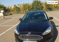 Седан Ford Focus III Рестайлинг 2016 в Кривом Роге