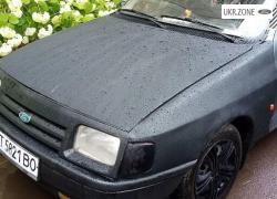 Седан Ford Sierra I Рестайлинг 1989 в Калуше