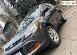 Внедорожник 5 дверей Ford Escape 2015 в Доброполье