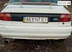 Седан Ford Mondeo 1994 в Днепре